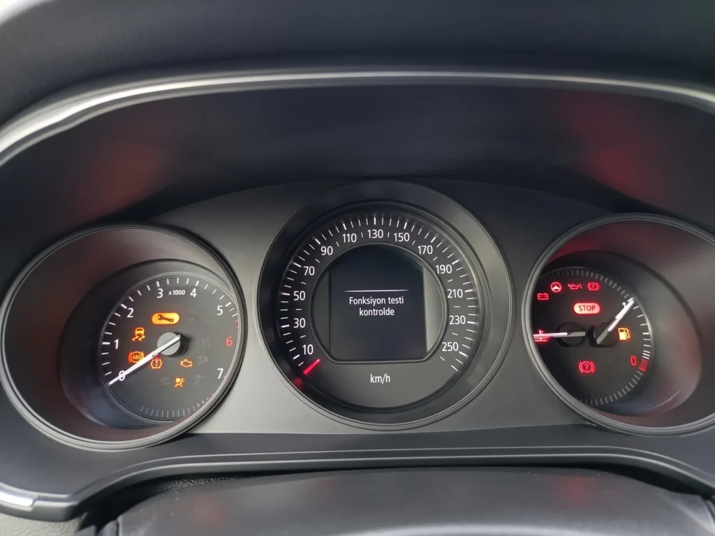 Gösterge Paneli ve Arıza Lambaları